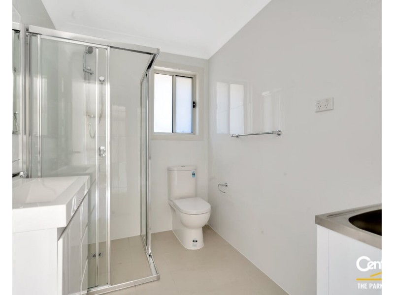 27a  Hornet Street, Greenfield Park NSW 2176