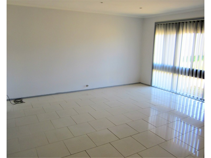 6/16 Benghazi Street, Bossley Park NSW 2176