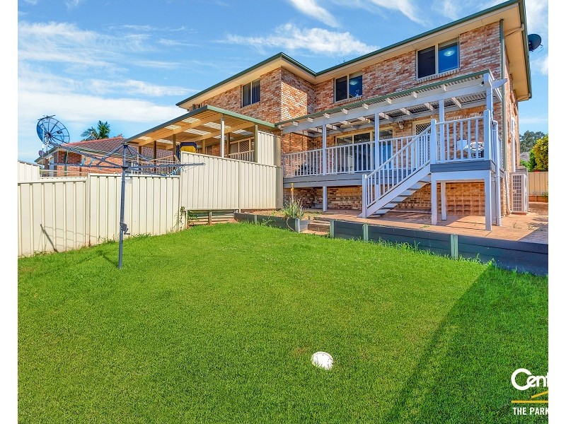 1/19 Davina Crescent, Cecil Hills NSW 2171