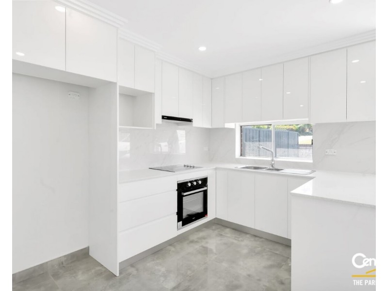 35A Bossley Road, Bossley Park NSW 2176