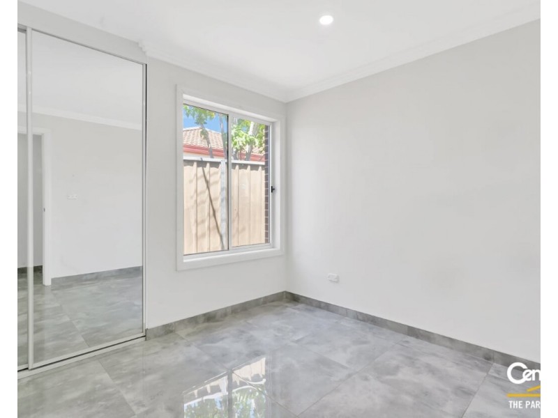 35A Bossley Road, Bossley Park NSW 2176