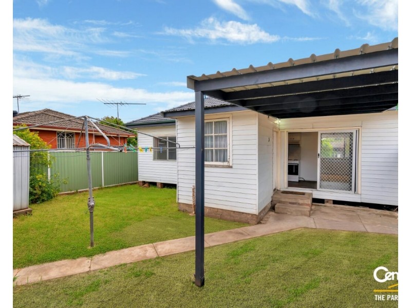 137 Victoria Street, Smithfield NSW 2164