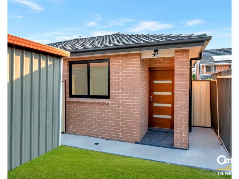 23a Cree Crescent, Greenfield Park NSW 2176