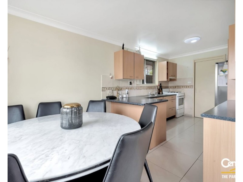 60 Mulligan Street, Bossley Park NSW 2176