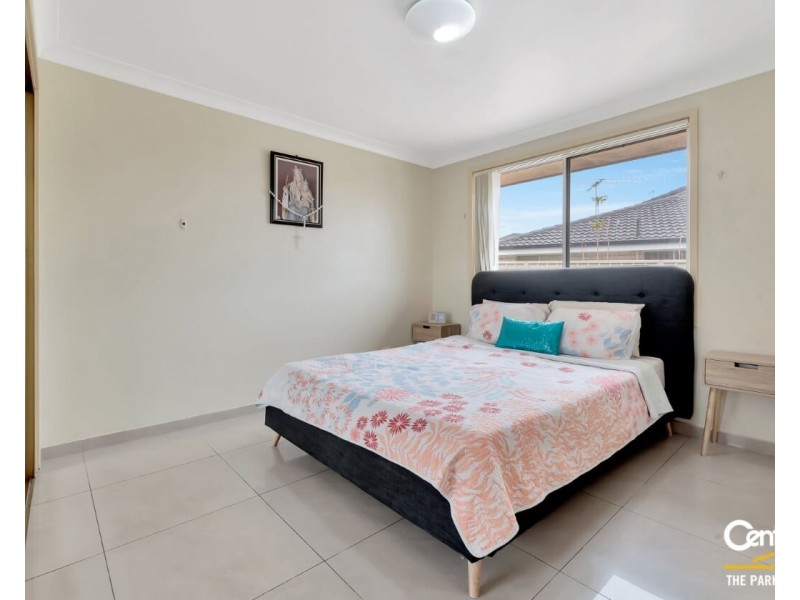 60 Mulligan Street, Bossley Park NSW 2176