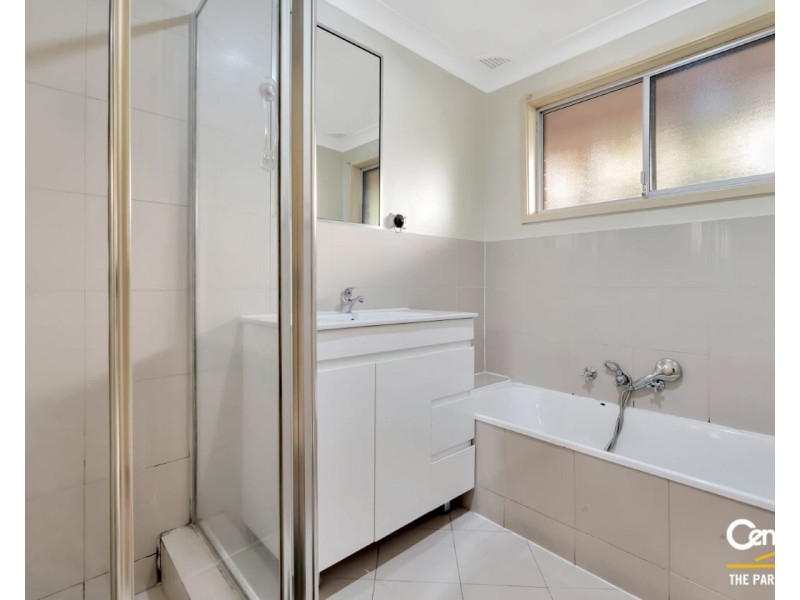 60 Mulligan Street, Bossley Park NSW 2176