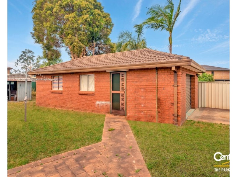60 Mulligan Street, Bossley Park NSW 2176