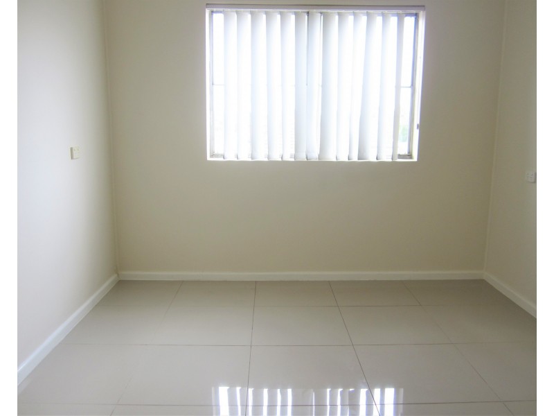 3/187 Elizabeth Drive, Liverpool NSW 2170