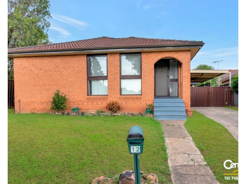12 Lawley Street, Bossley Park NSW 2176
