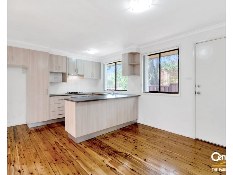 12 Lawley Street, Bossley Park NSW 2176