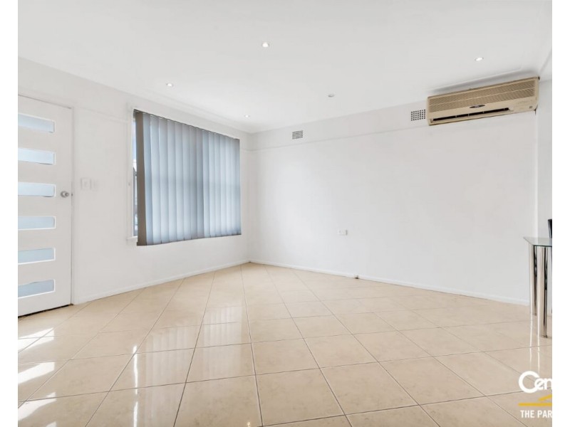 279 Smithfield Road, Fairfield West NSW 2165