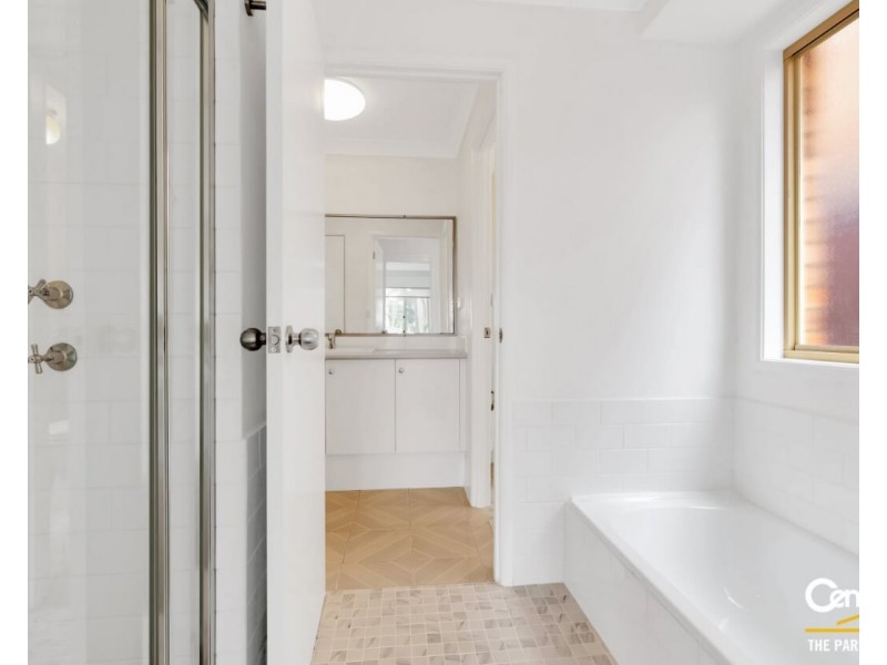 4 Heron Place, Hinchinbrook NSW 2168