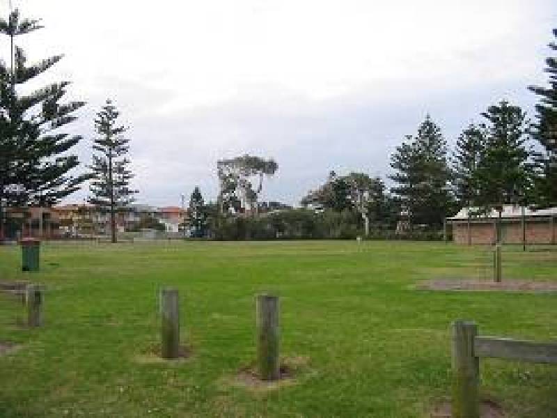 199 BAY ROAD, Toowoon Bay NSW 2261