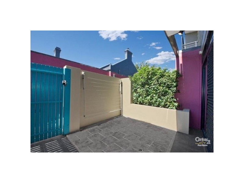 17 Lord St, Newtown NSW 2042