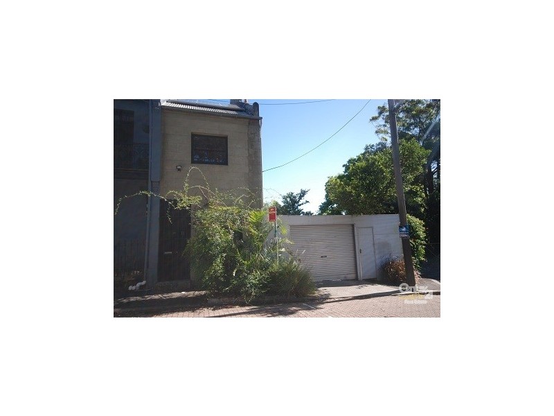 157  Little Eveliegh St, Redfern NSW 2016