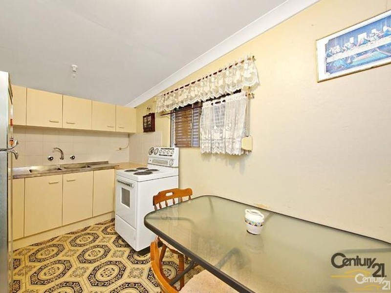 58 Mary St, St Peters NSW 2044