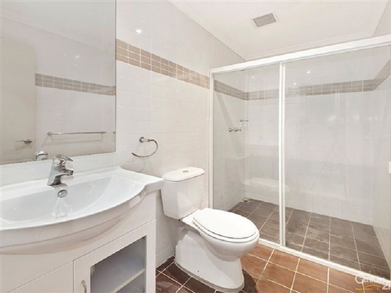 27/36 Taylor St, Annandale NSW 2038