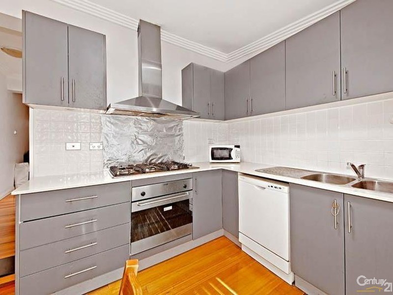 36 Calder Rd, Darlington NSW 2008