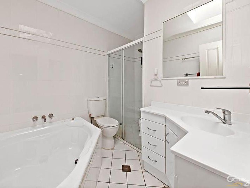 36 Calder Rd, Darlington NSW 2008