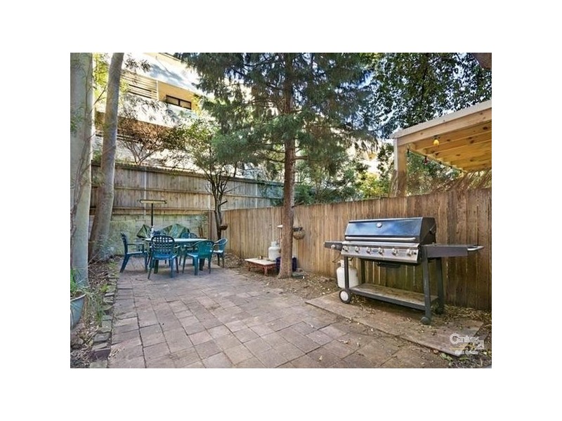 27 Briggs St, Camperdown NSW 2050