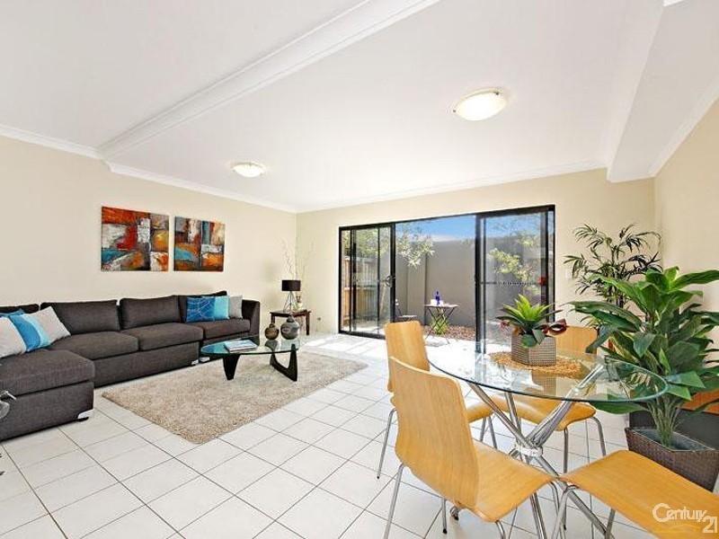 3/225 Dension Rd, Dulwich Hill NSW 2203