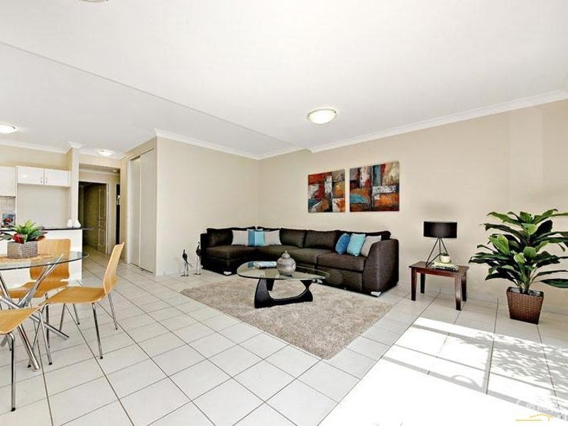 3/225 Dension Rd, Dulwich Hill NSW 2203