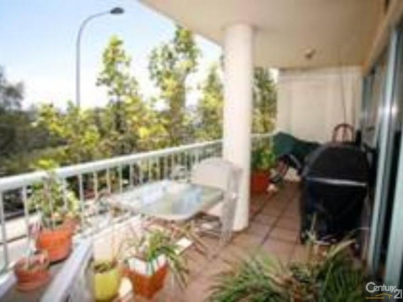 12/64  Lawson Square, Redfern NSW 2016