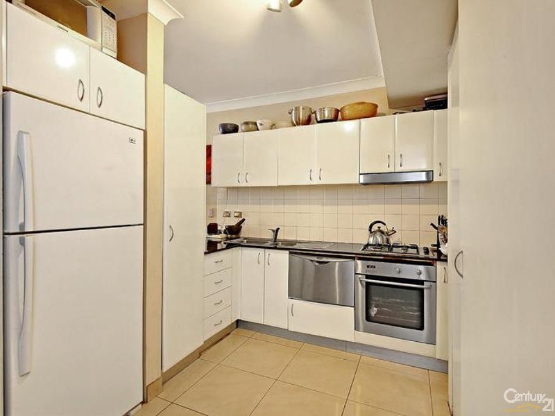 11/176 Salisbury Rd, Camperdown NSW 2050