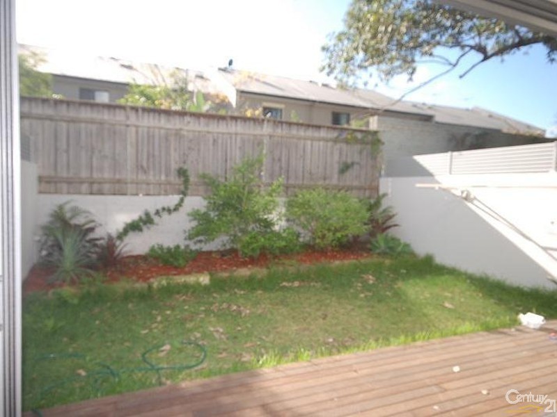 13 Alfred Street, St Peters NSW 2044