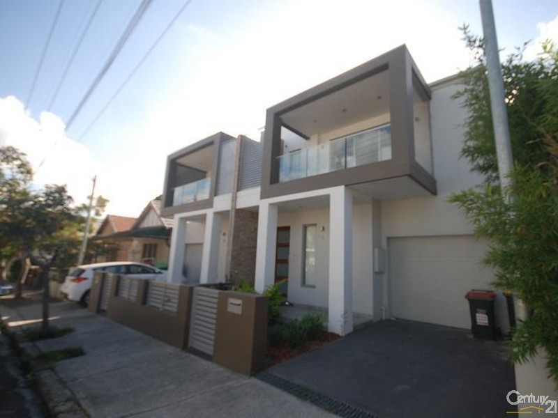 13 Alfred Street, St Peters NSW 2044
