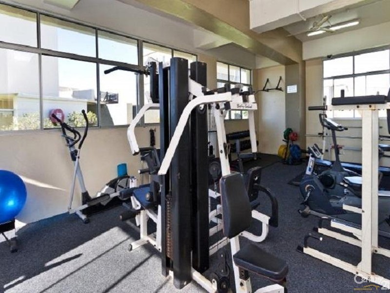 230/1 Missenden Rd, Camperdown NSW 2050