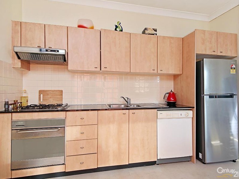 28/17 Lawrence St, Alexandria NSW 2015