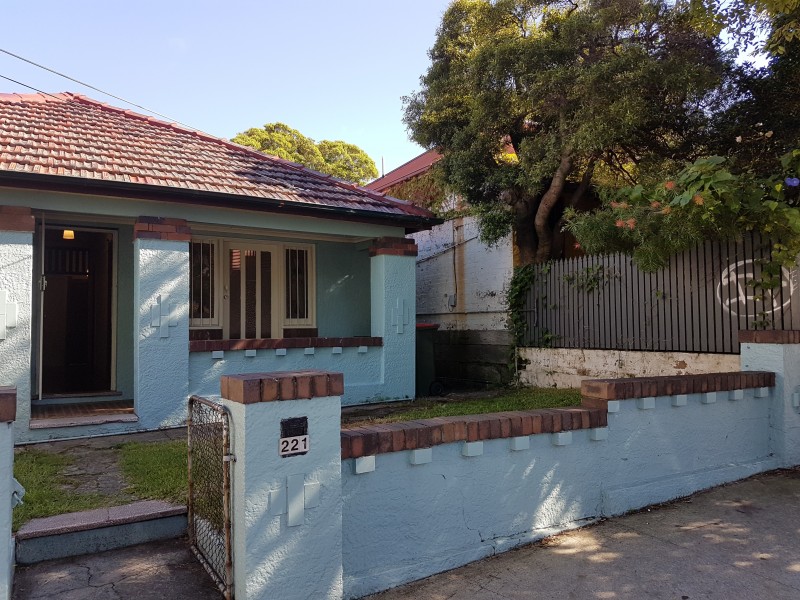 221 Enmore Road, Enmore NSW 2042