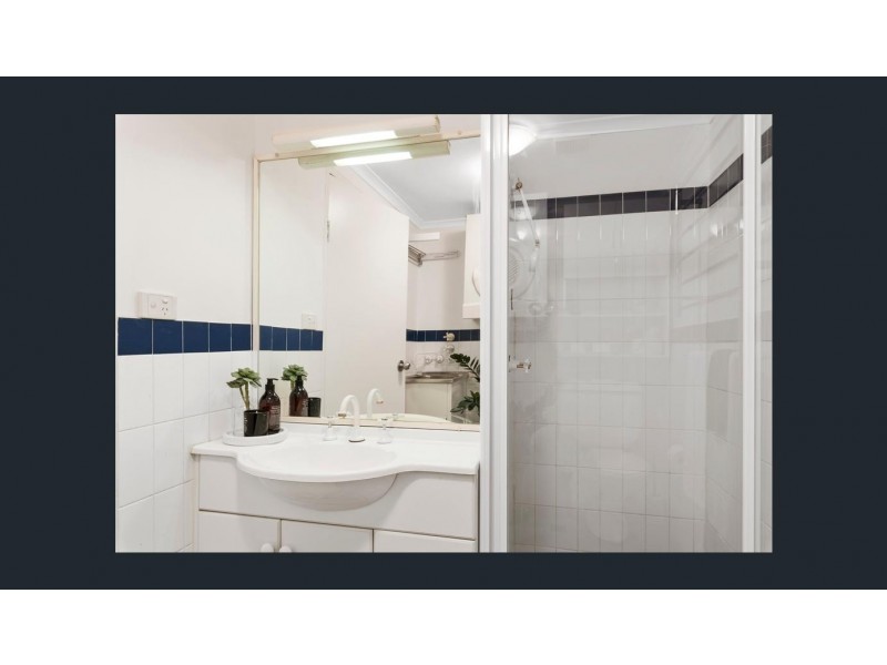 13/1 Linthorpe St, Newtown NSW 2042