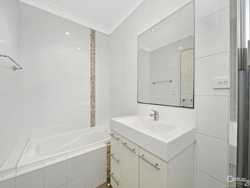 8/80 Courallie Avenue, Homebush West NSW 2140