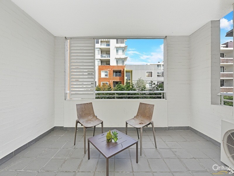 210/3 Stromboli Strait, Wentworth Point NSW 2127