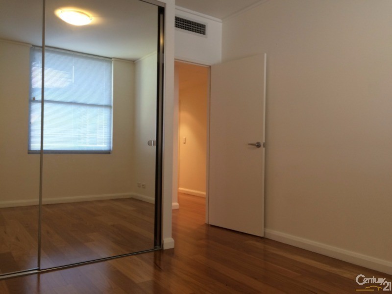 402/11 Lewis Avenue, Rhodes NSW 2138
