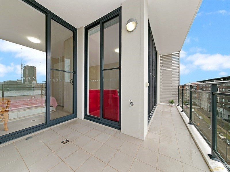 724/ 22 Baywater Drive, Wentworth Point NSW 2127