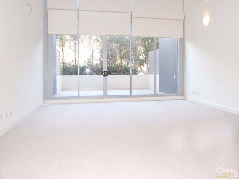 8 Rider Boulevarde, Rhodes NSW 2138