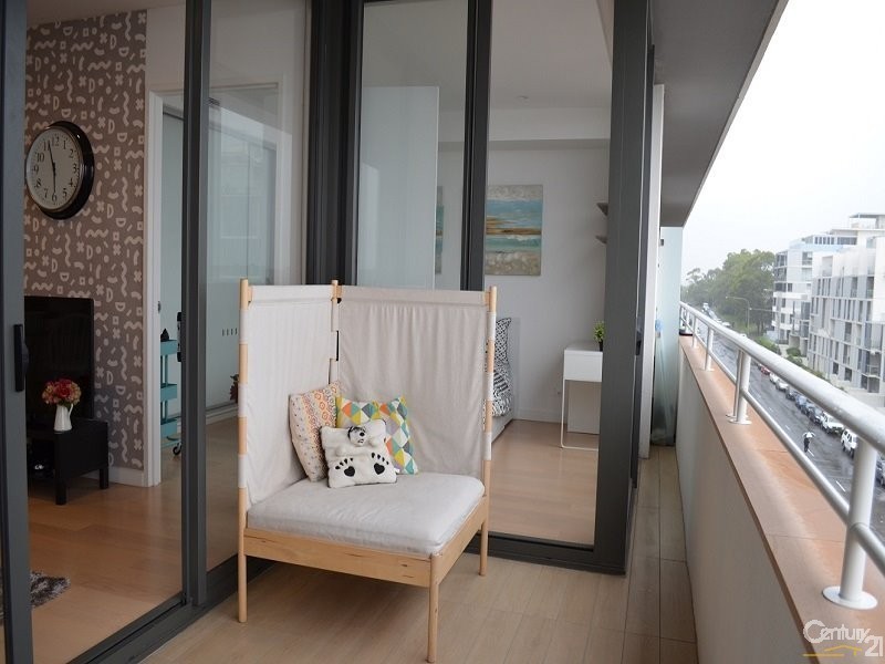 712/7 Gauthorpe Street, Rhodes NSW 2138