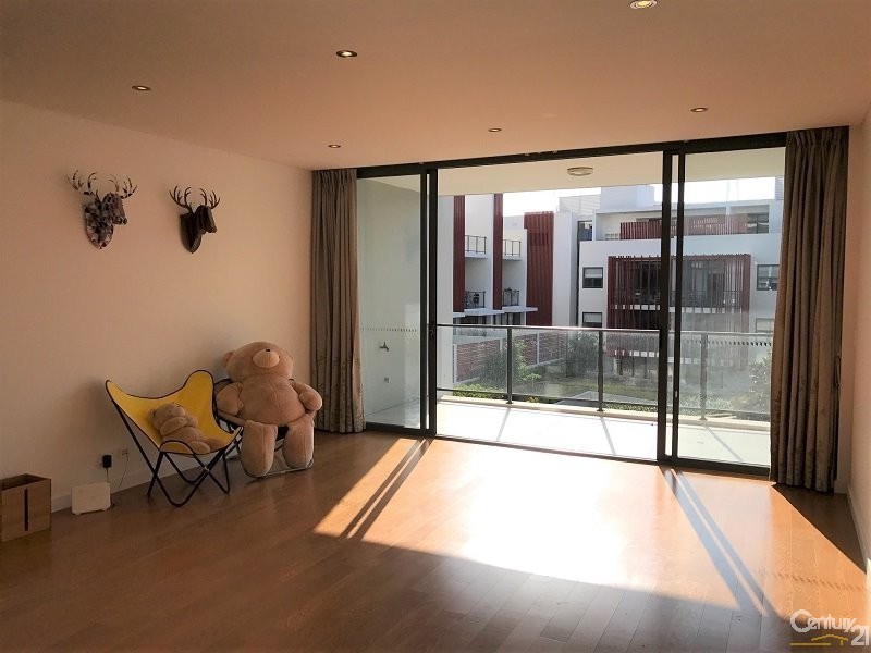 407/42 Shoreline Drive, Rhodes NSW 2138