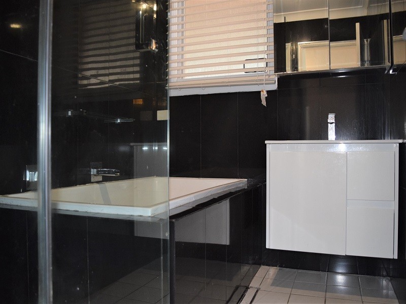 5 Deerwood Avenue, Liverpool NSW 2170