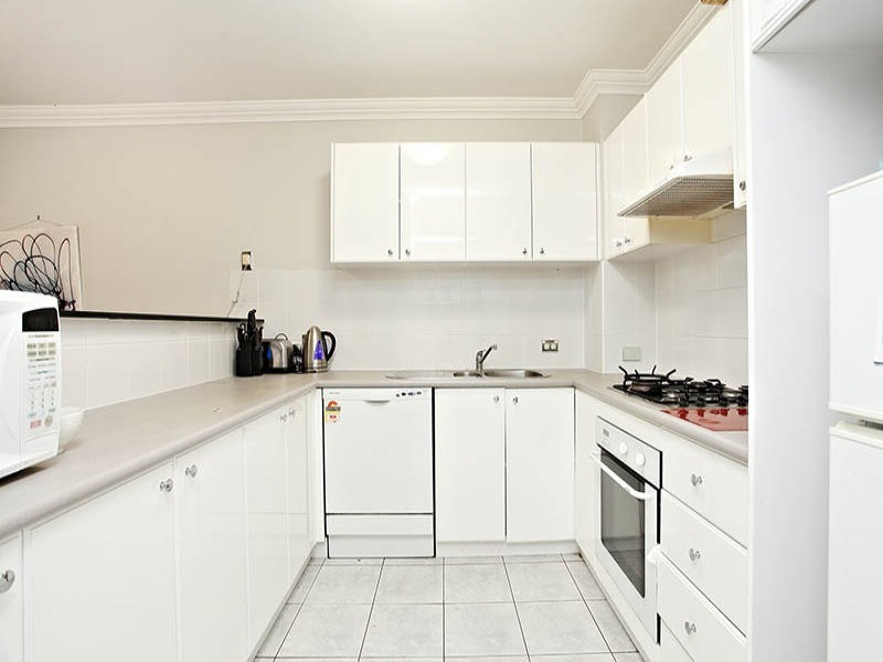 G04/8 Wentworth Drive, Liberty Grove NSW 2138