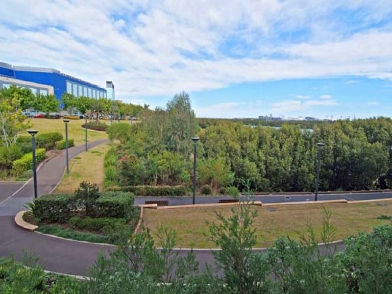 602/2 Shoreline Drive, Rhodes NSW 2138