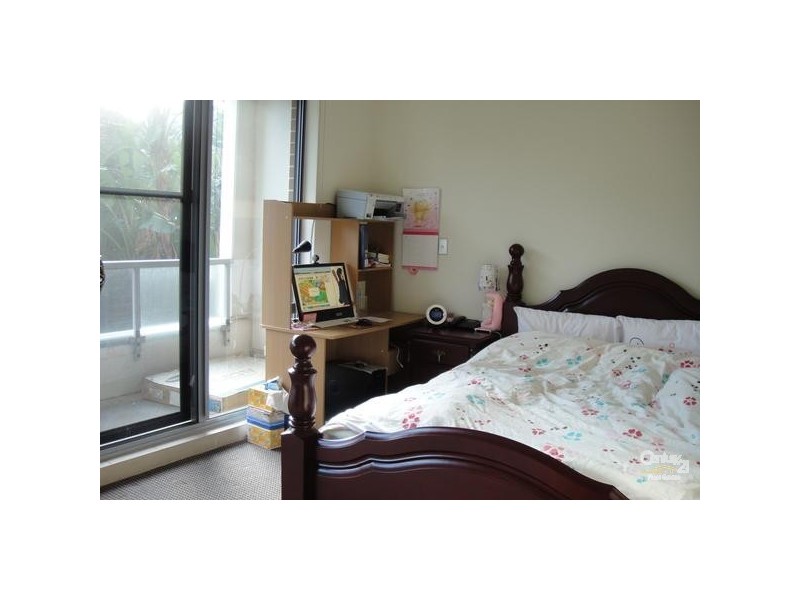 8/24 Walker Street, Rhodes NSW 2138