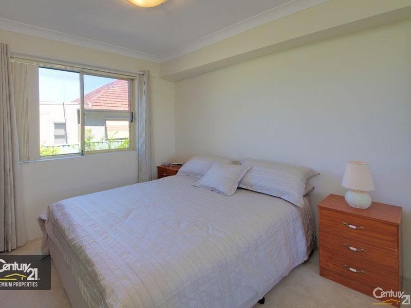 2/51 Deakin Street, Silverwater NSW 2128