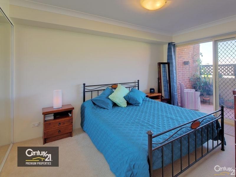 2/51 Deakin Street, Silverwater NSW 2128