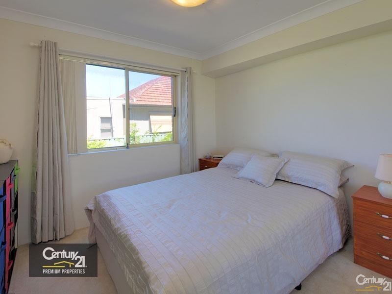 2/51 Deakin Street, Silverwater NSW 2128