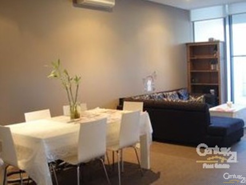 8/24 Walker Street, Rhodes NSW 2138