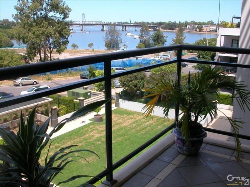 21/143 Bowden Street, Meadowbank NSW 2114